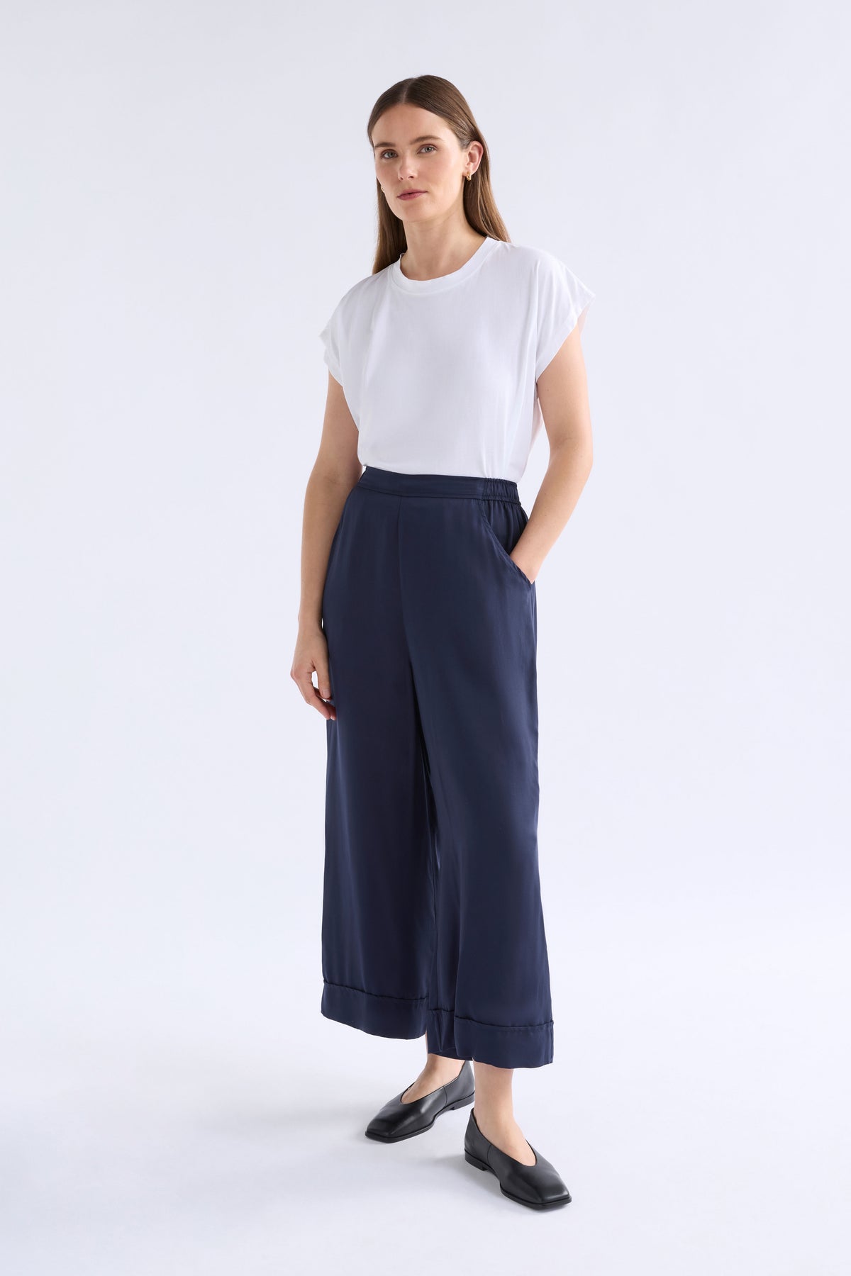 Cropped Wide Leg Culotte Model Front | MOONLIGHT