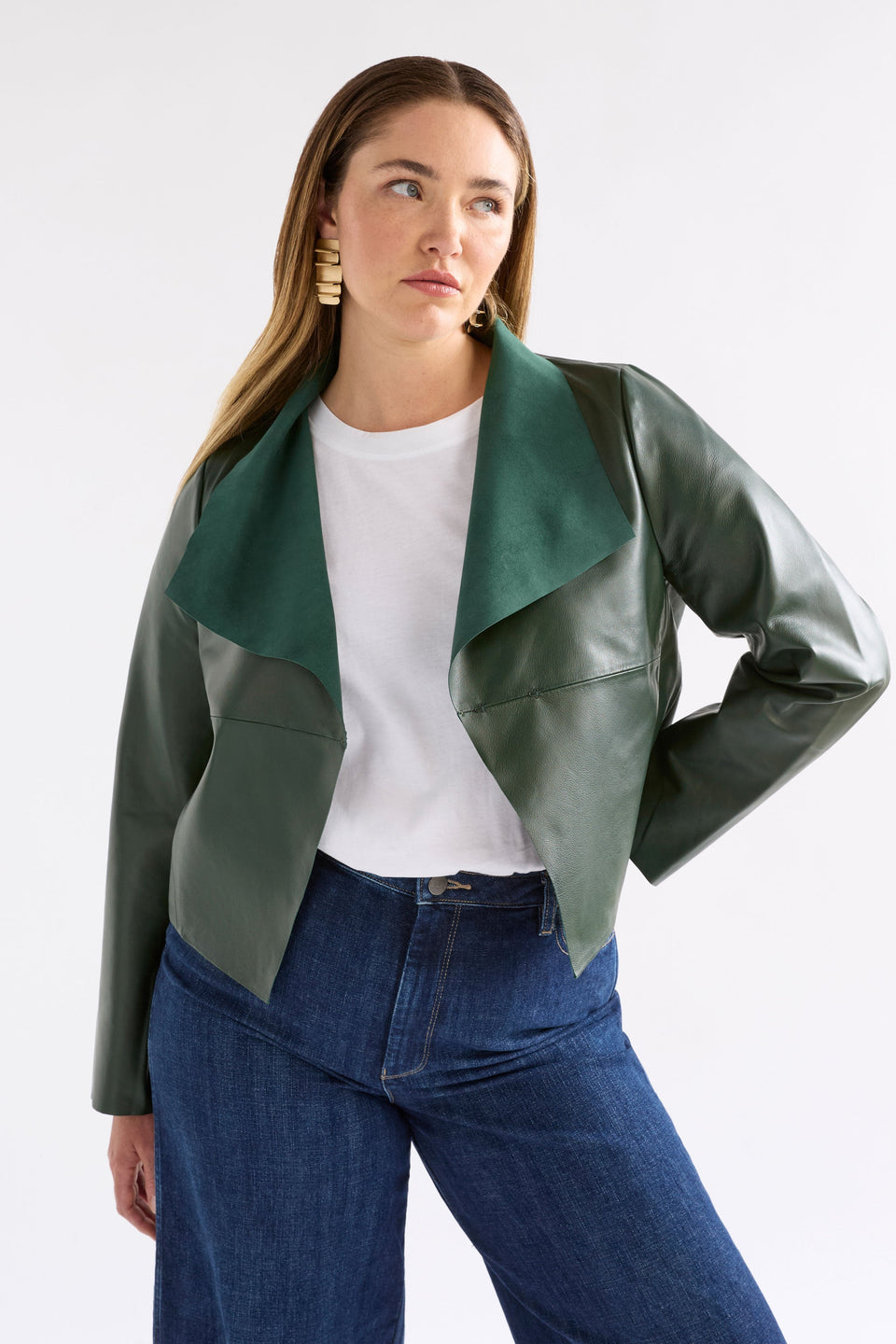 Fine Lamb's Leather Lightweight Waterfall Neckline Jacket Model Chanel Front | MILAN GREEN