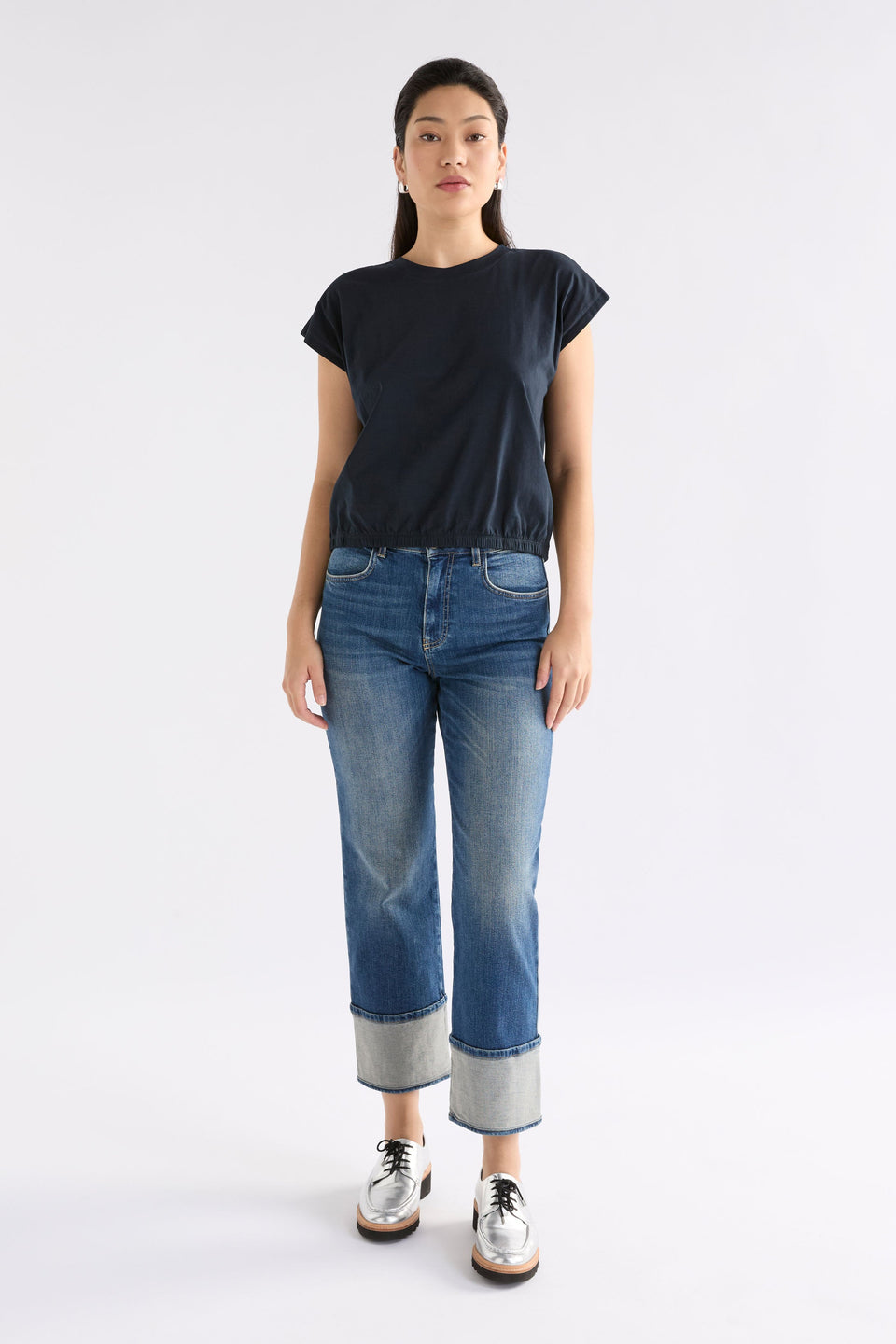 Kruise Organic Cotton Jersey Cropped Elastic Hem Semi Cropped Tee Model Front Full Body | SPACE BLUE