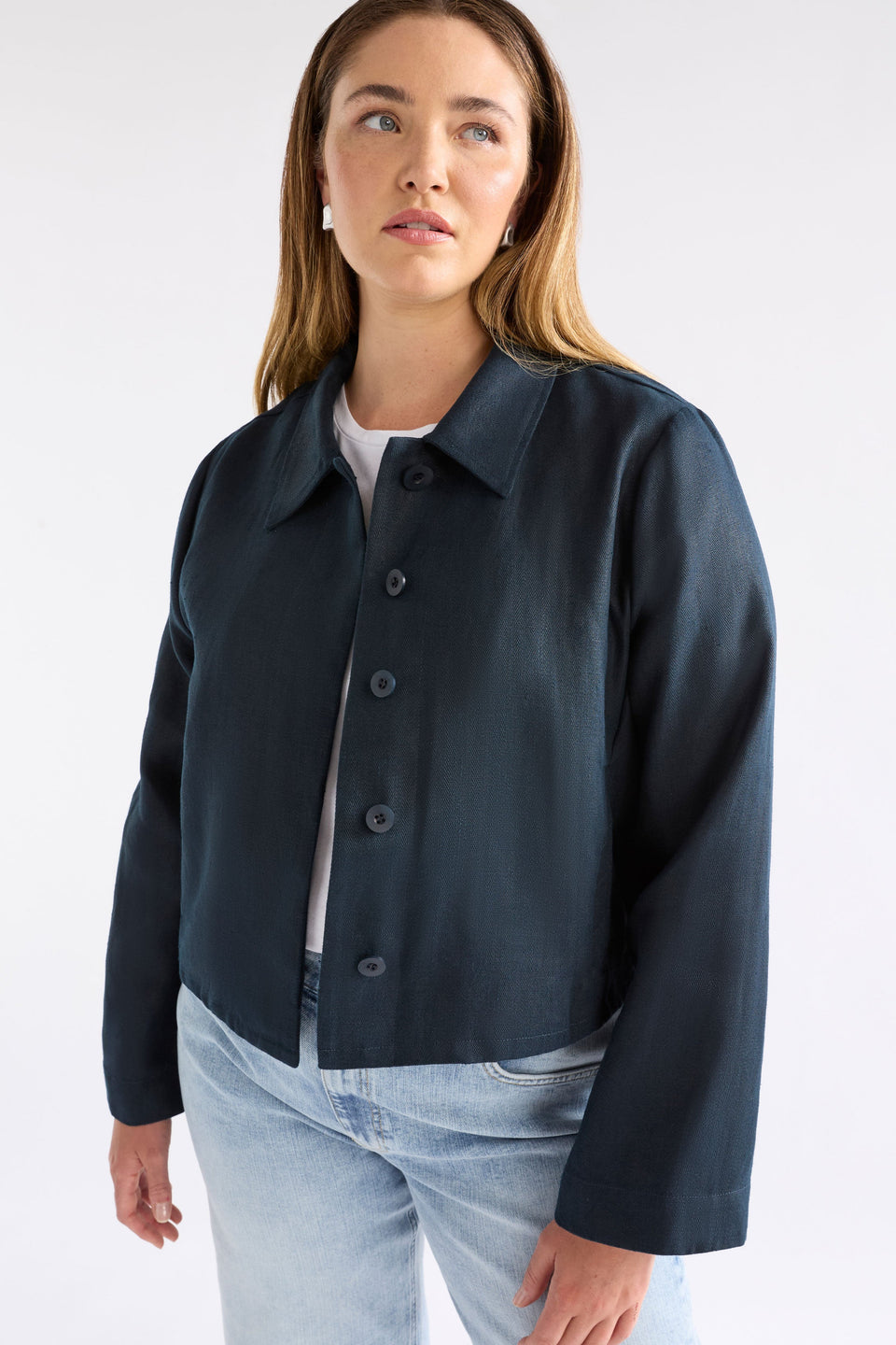 Njord Hemp Herringbone Relaxed Button Up Jacket Model Chanel Front | INK