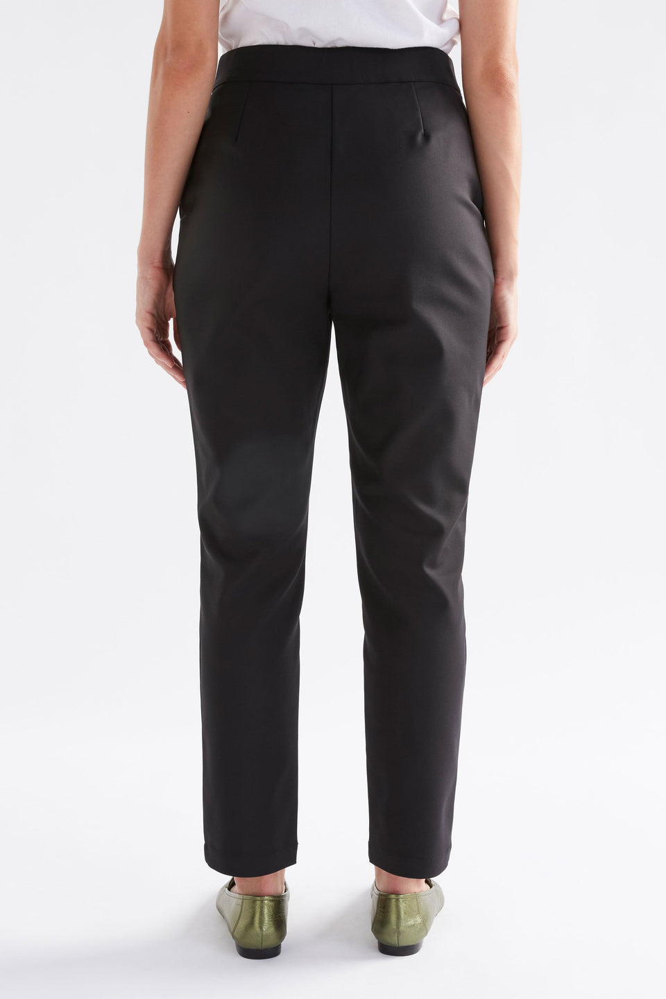 Sorell Organic Cotton Stretch Slim Leg Pant Model Back | BLACK