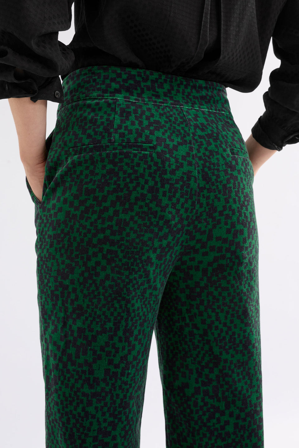Atles High Waisted Tapered Leg Dark Green Pattern Cut Cord Pant Model Back detail | GREEN SINDA PRINT