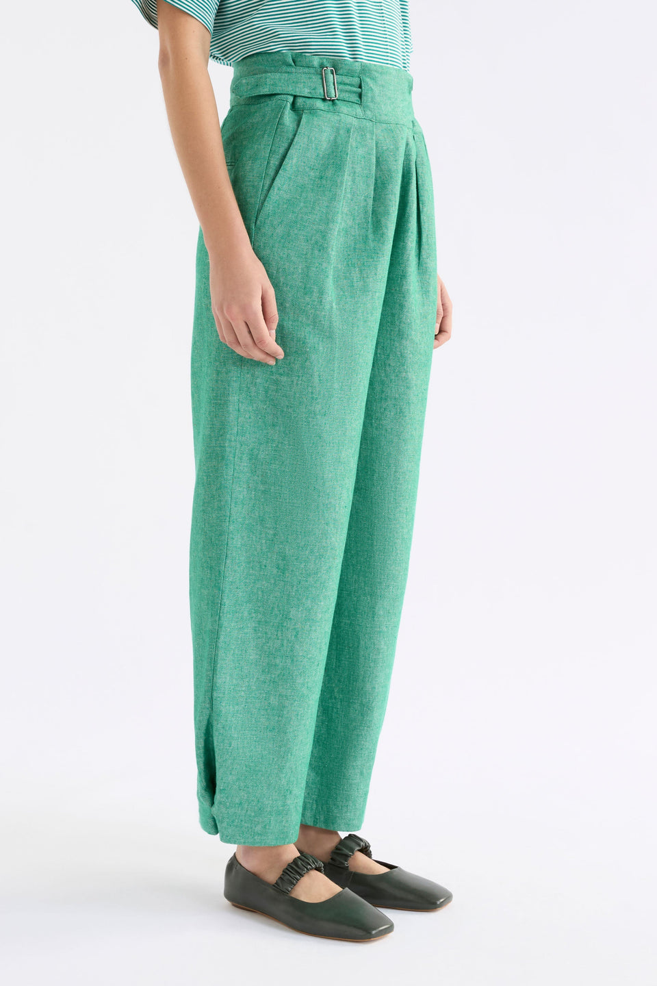 Alpah High Waisted Wide Waist Band and Leg Linen Organic Cotton Pant Model Side Crop | GREEN SPECKLE