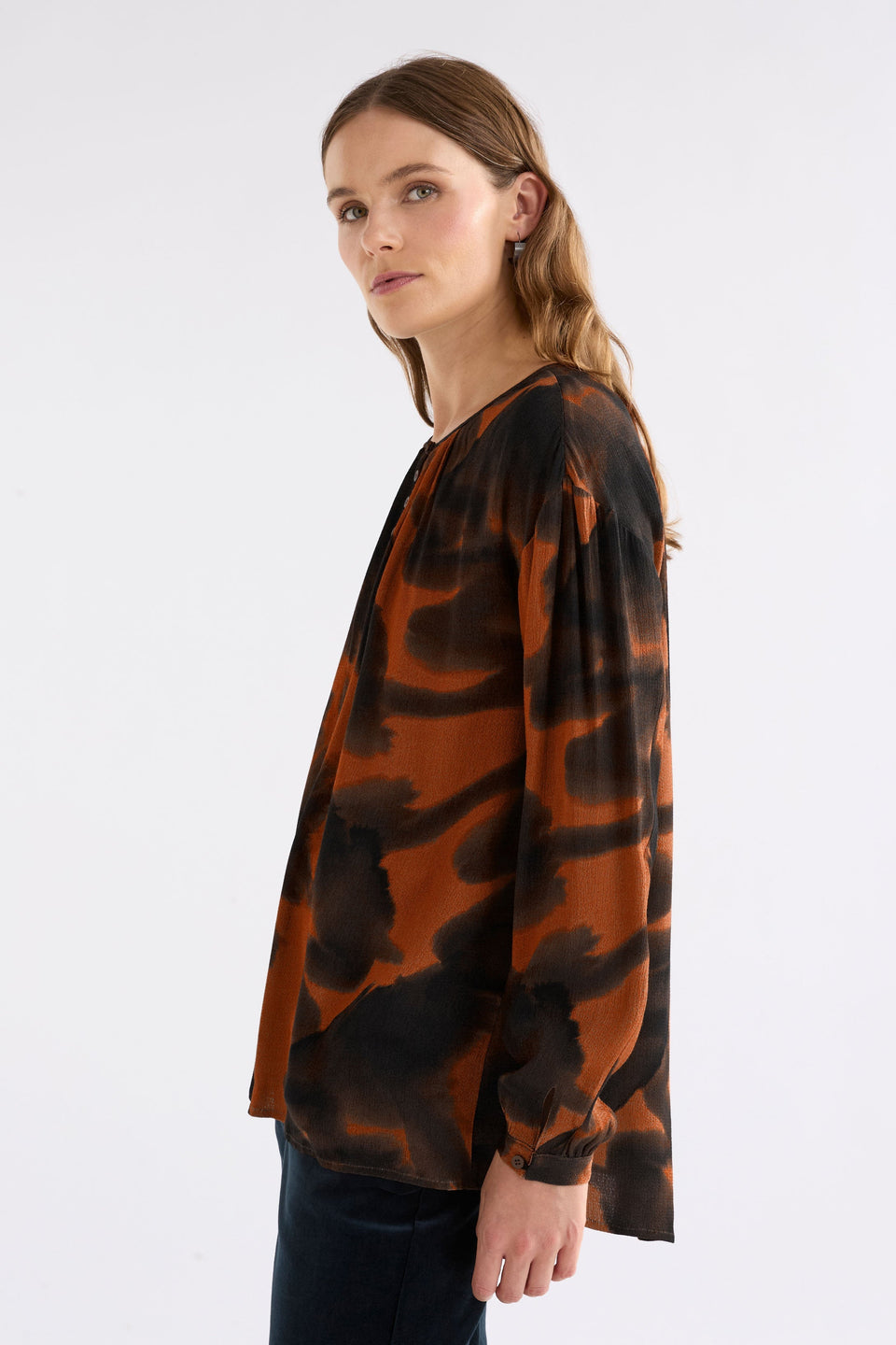 Galerie Button Front Round Neck Watercolour Print Shirt Model Side | TORTOISE SHELL PRINT