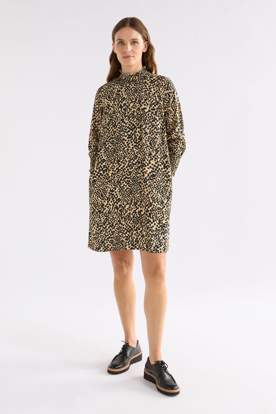 Veda Shirred Neck Detail Long Sleeve Shift Dress Model Front | BEIGE SINDA PRINT