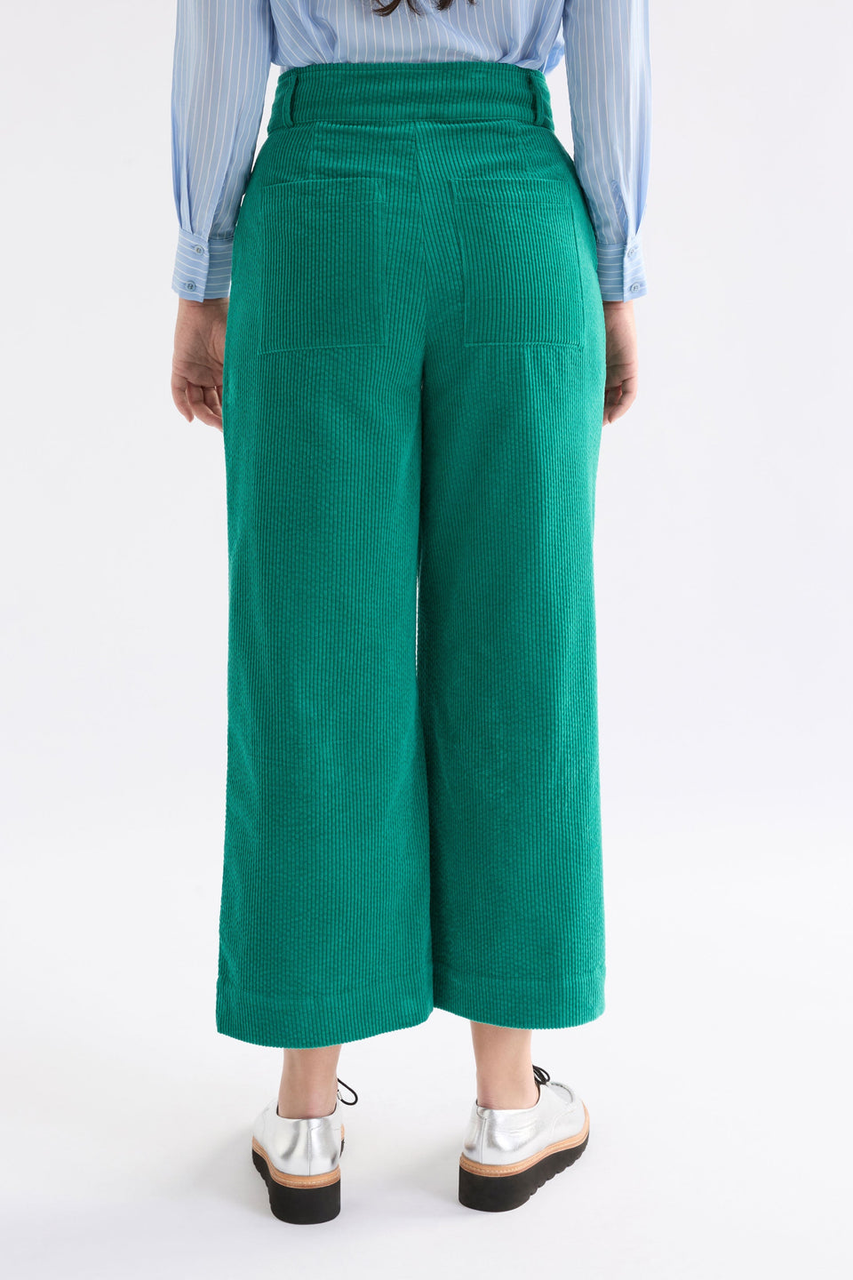Rhes Organic Cotton Chunky Wide Leg High Rise Cord Pant Model Back Crop | ISLAND GREEN