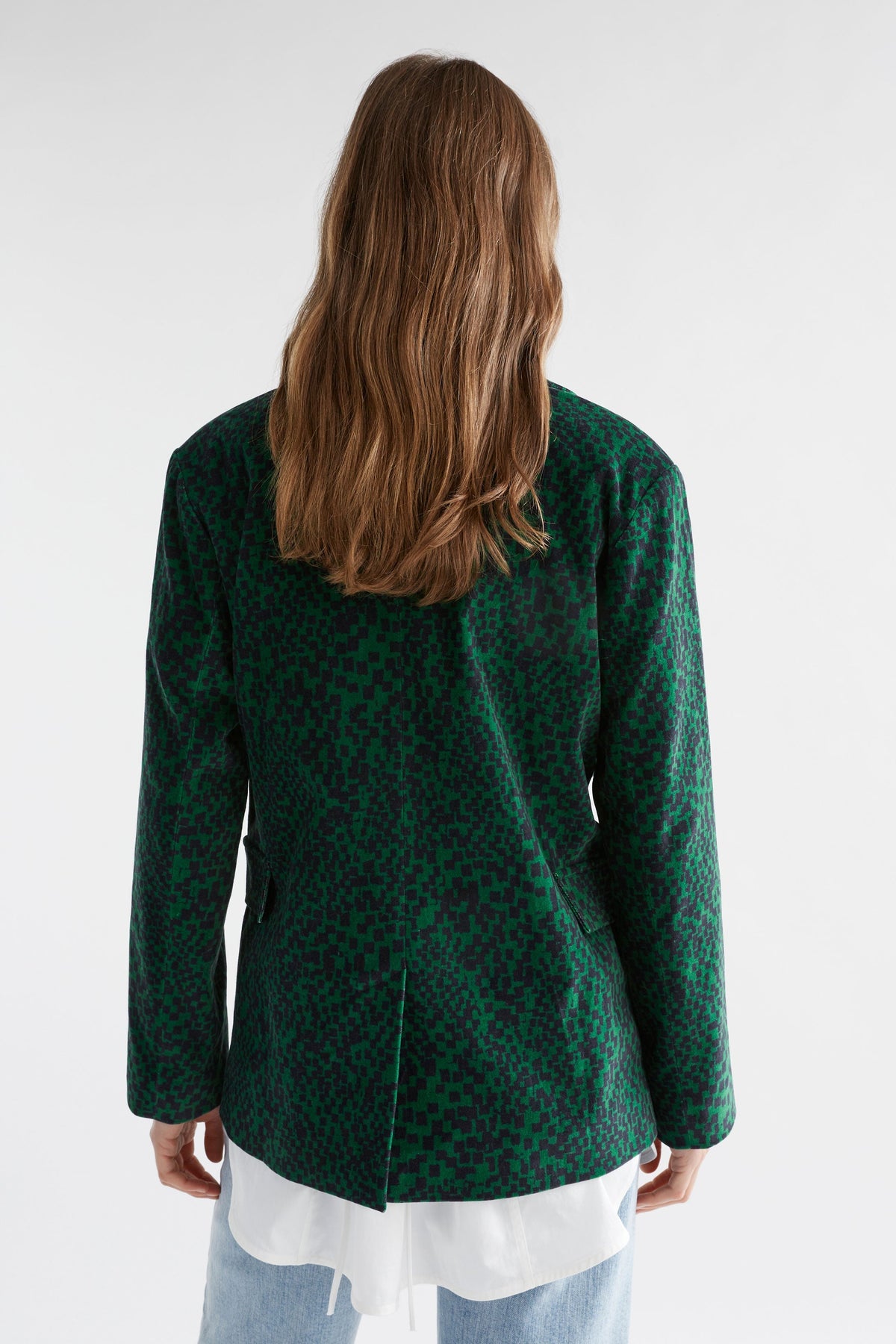 Altes Dark Green Pattern Cut Cord Blazer Jacket Model Back | GREEN SINDA PRINT