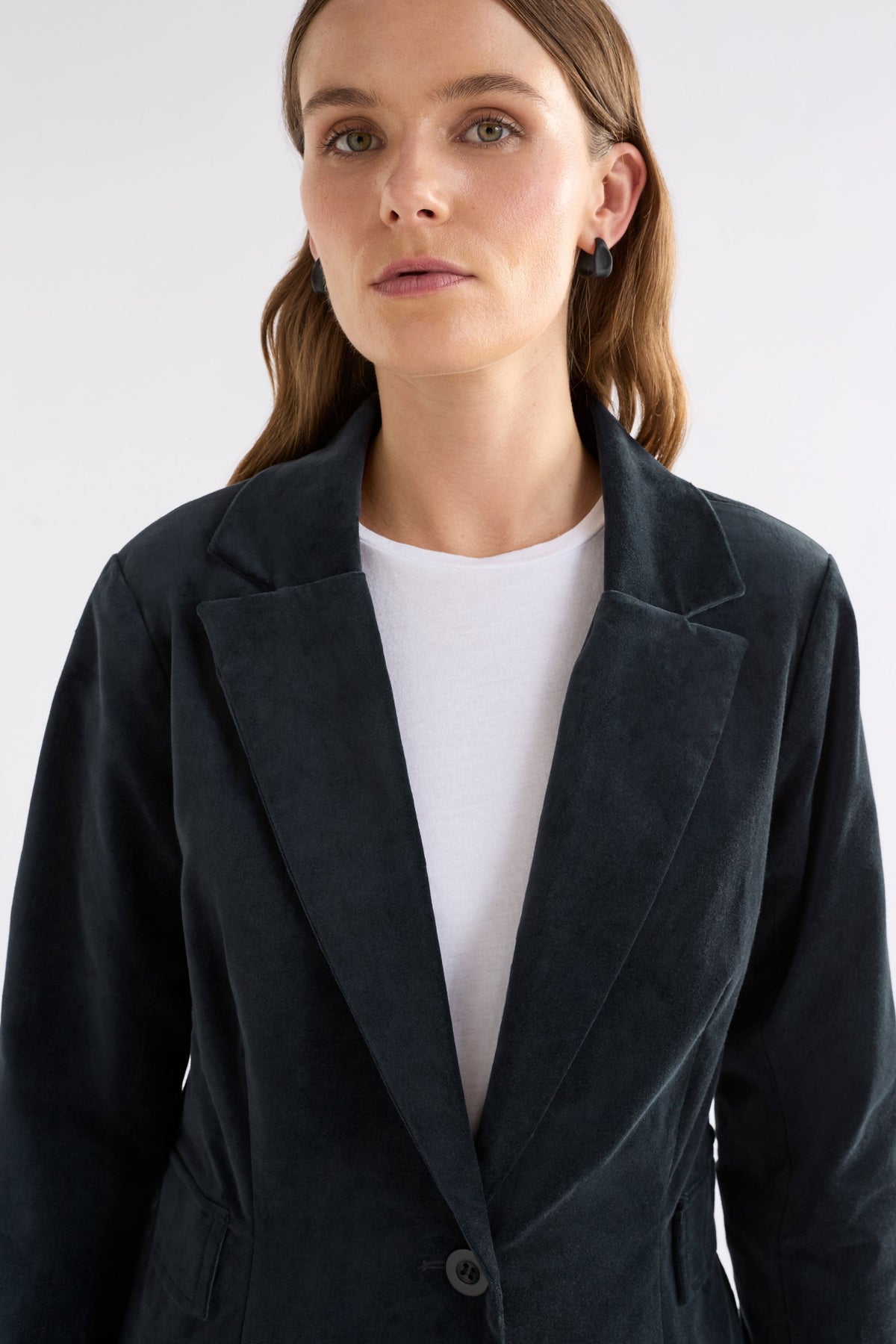 Altes Dark Blue Cut Cord Blazer Jacket Model Front detail | CARBON