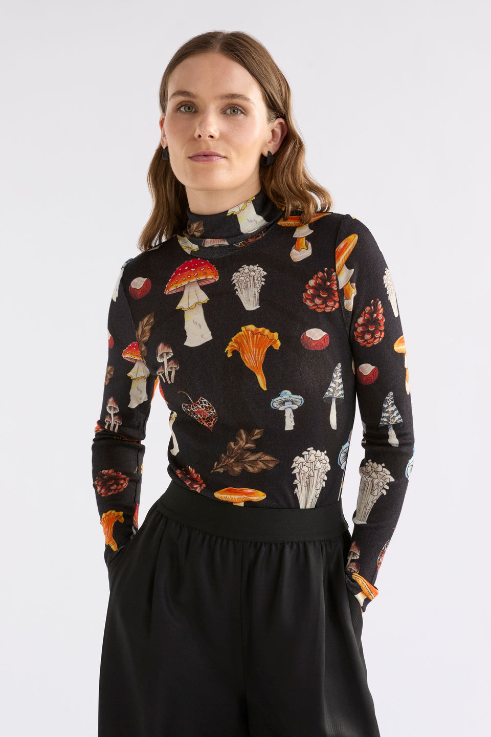 Allem Fine Merino Wool Mushroom Print Skivvy Model Front | MUSHROOM PRINT