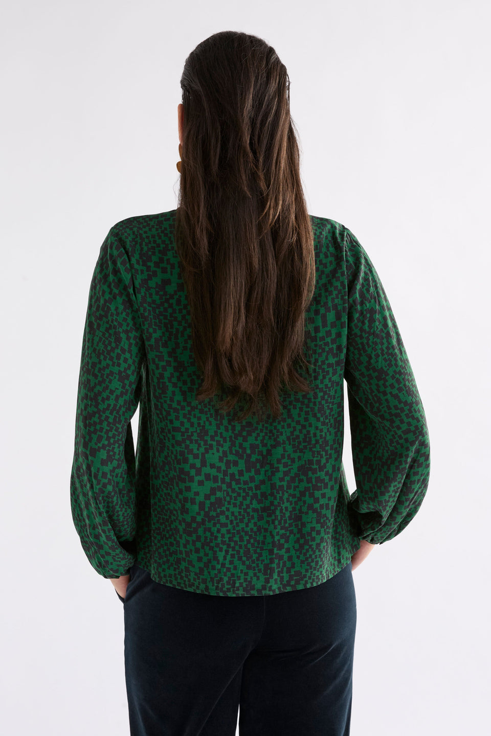 Muraa Round Neck Print Long Sleeve Print Top Model Back | GREEN SINDA PRINT