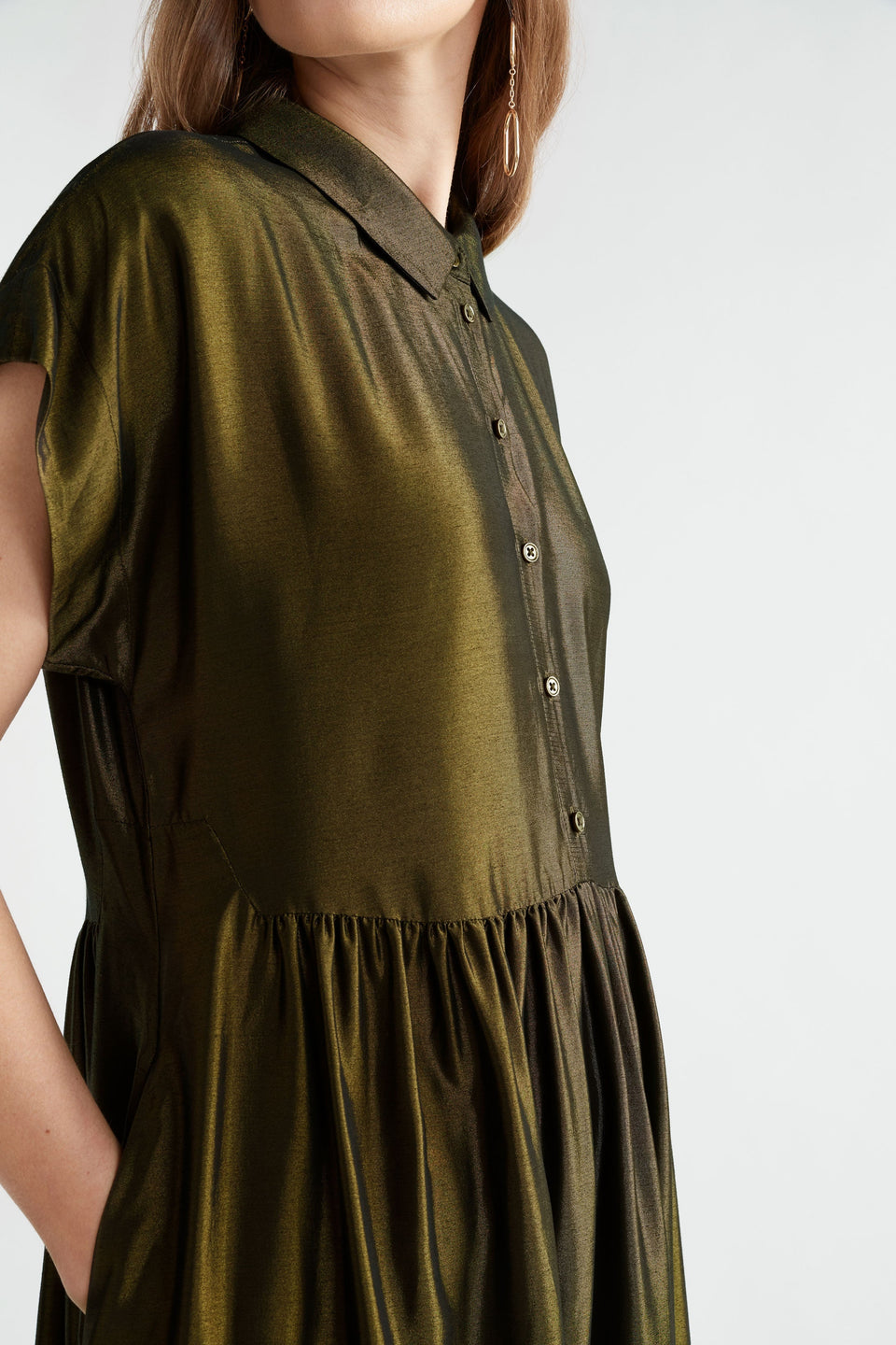Medjal Metallic Midi Short Sleeve Shirt Dress Model Front detail | GOLD BLACK