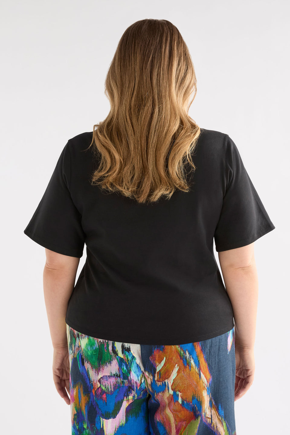 Mana Scuba Tee Styled Back Shot | BLACK