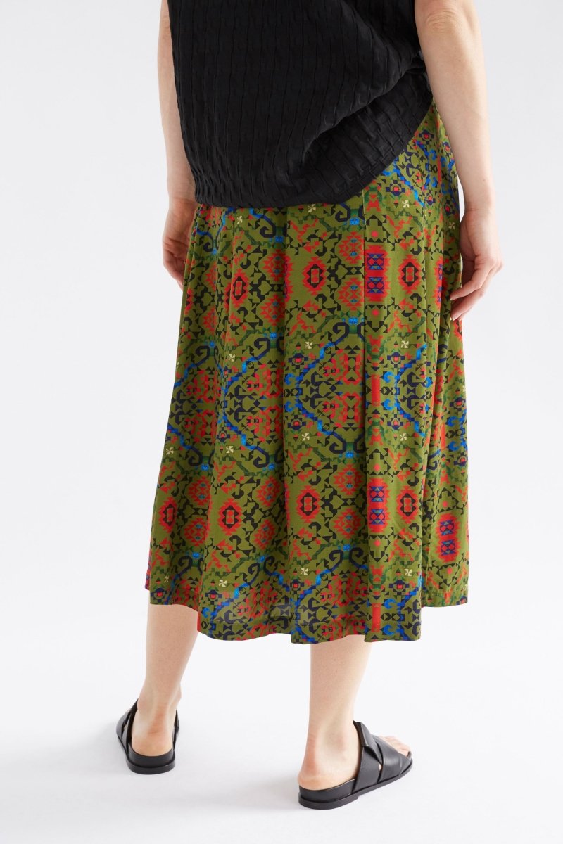 Kira Flat Front Waist Band Print Skirt with Split Model Back | RENDA PRINT