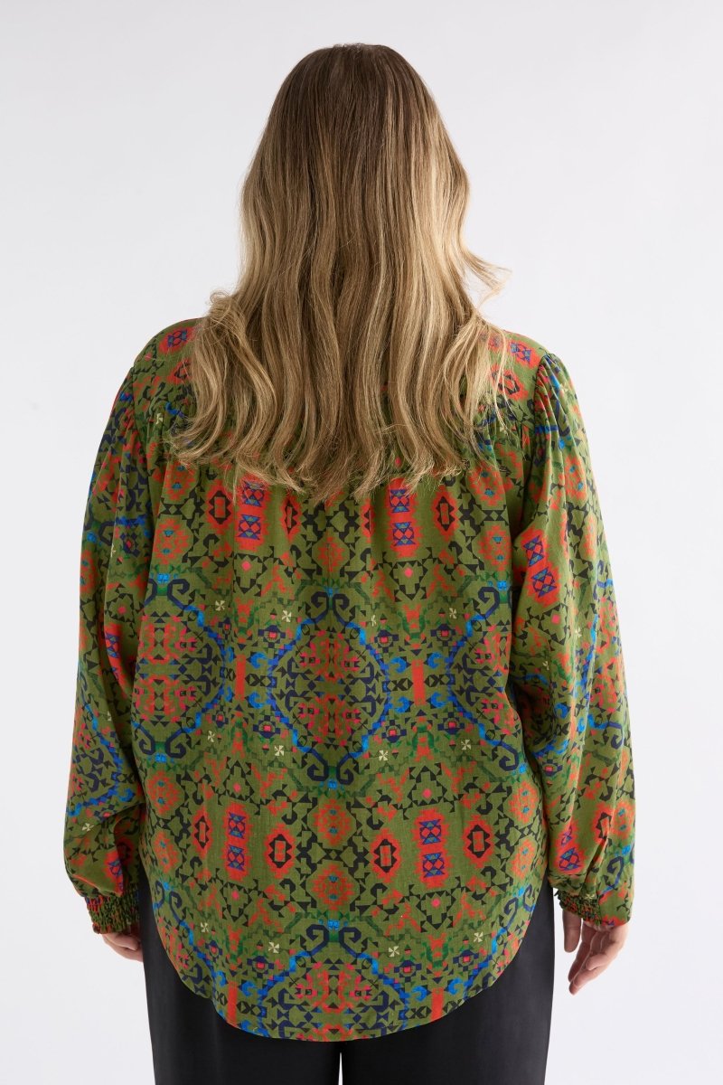 Norsk Long Sleeve Gathered Shoulder V-Neck Print Shirt Curve Model back | RENDA PRINT