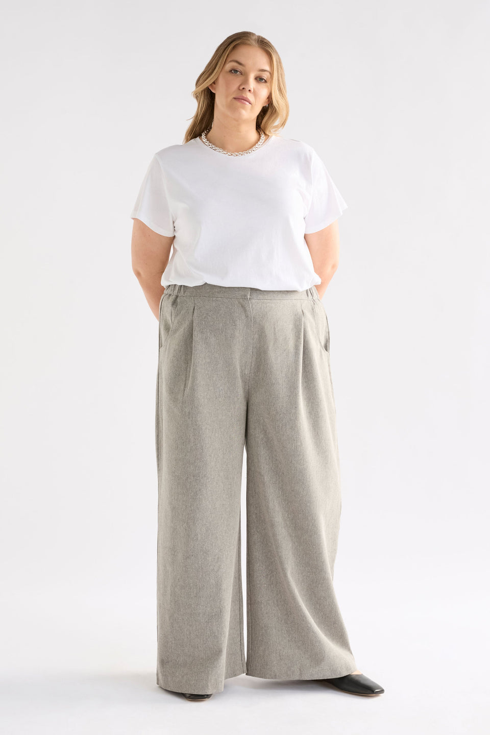 Citte Pant on Model styled with Tee | GRAPHITE