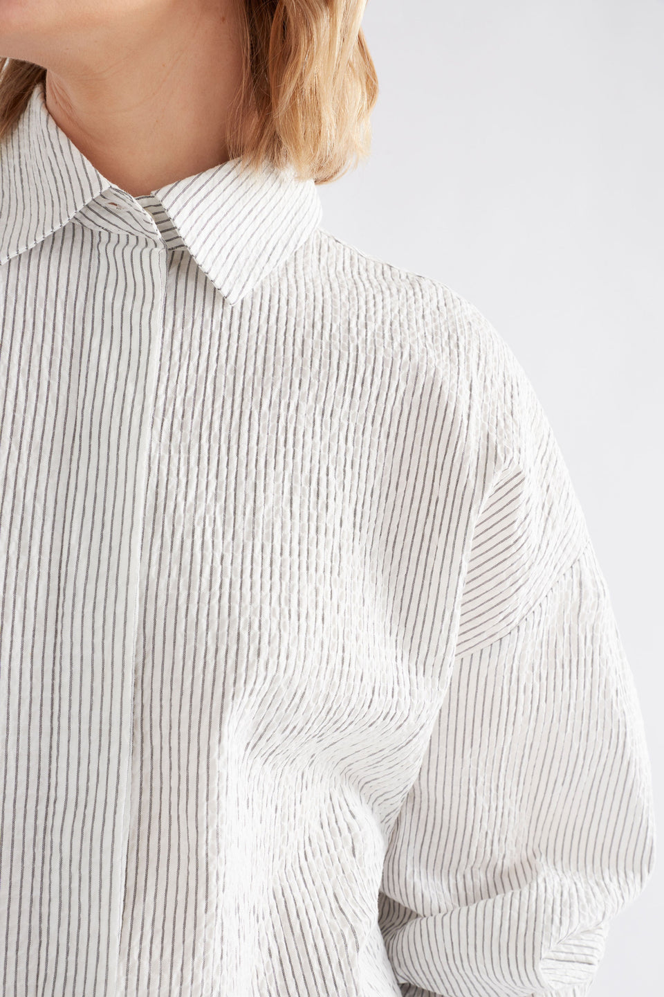 Erden Shirt on Model Close Up of Fabric | WHITE