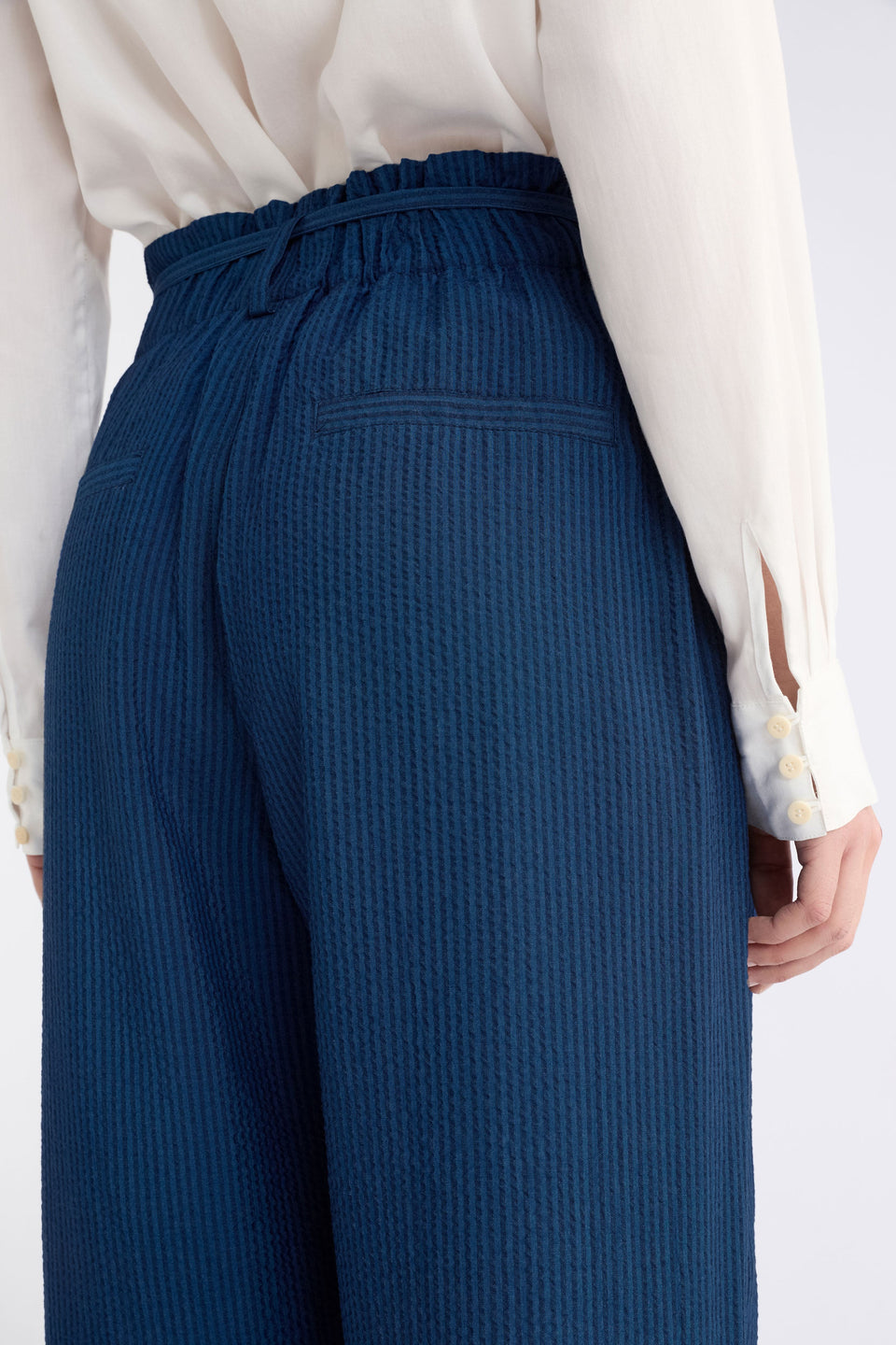 Stolt Seersucker Fine Stripe Paper bag waist straight Leg Pant ELK Model back detail | MID WASH