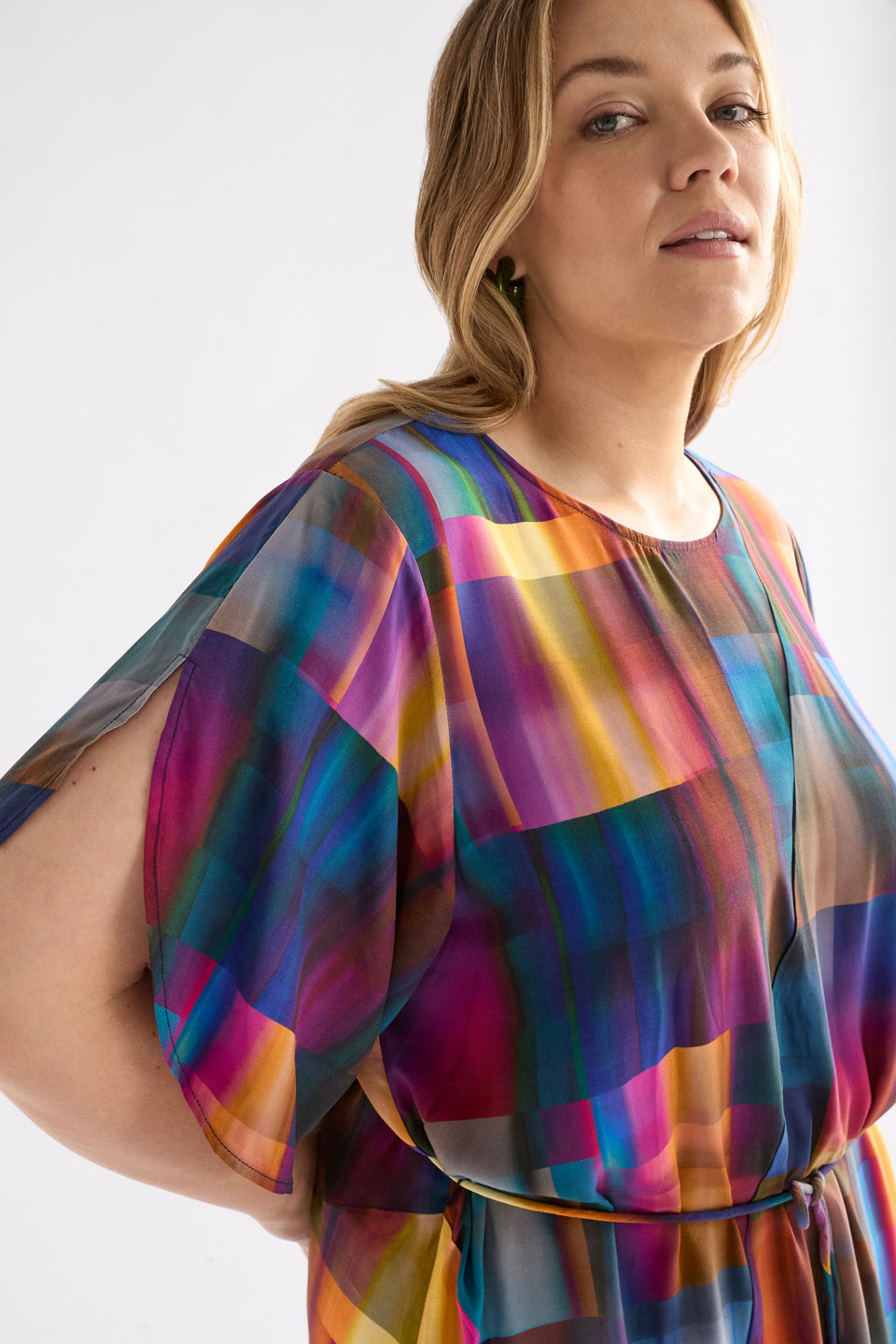 Byde Multi Coloured Tulip Sleeve Midi Dress Curve Model Side detail | EKKO PRINT