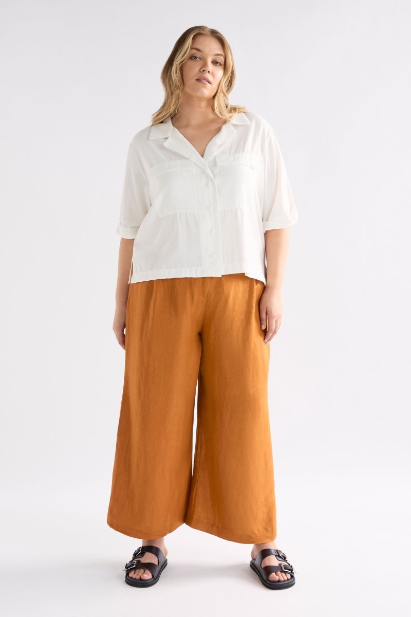Jopa Copper Metallic High Waisted Wide Leg Linen Pant Curve Model front | COPPER