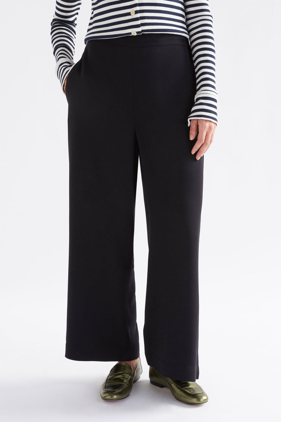 Alden Tailored Jersey Pant Model Front Crop | BLACK