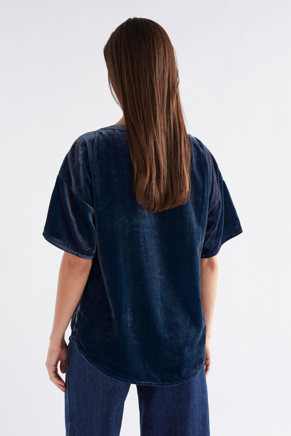Suuri Boxy Sleeve Drop Shoulder Velvet Top Model Back | BLUE STEEL
