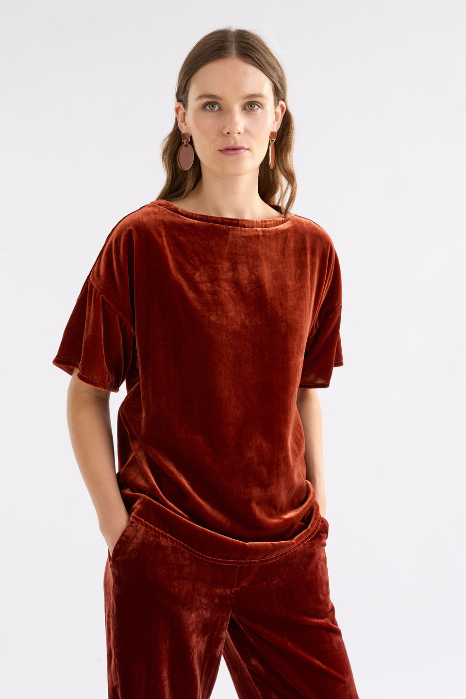 Suuri Boxy Sleeve Drop Shoulder Velvet Top Model Front | SPICE