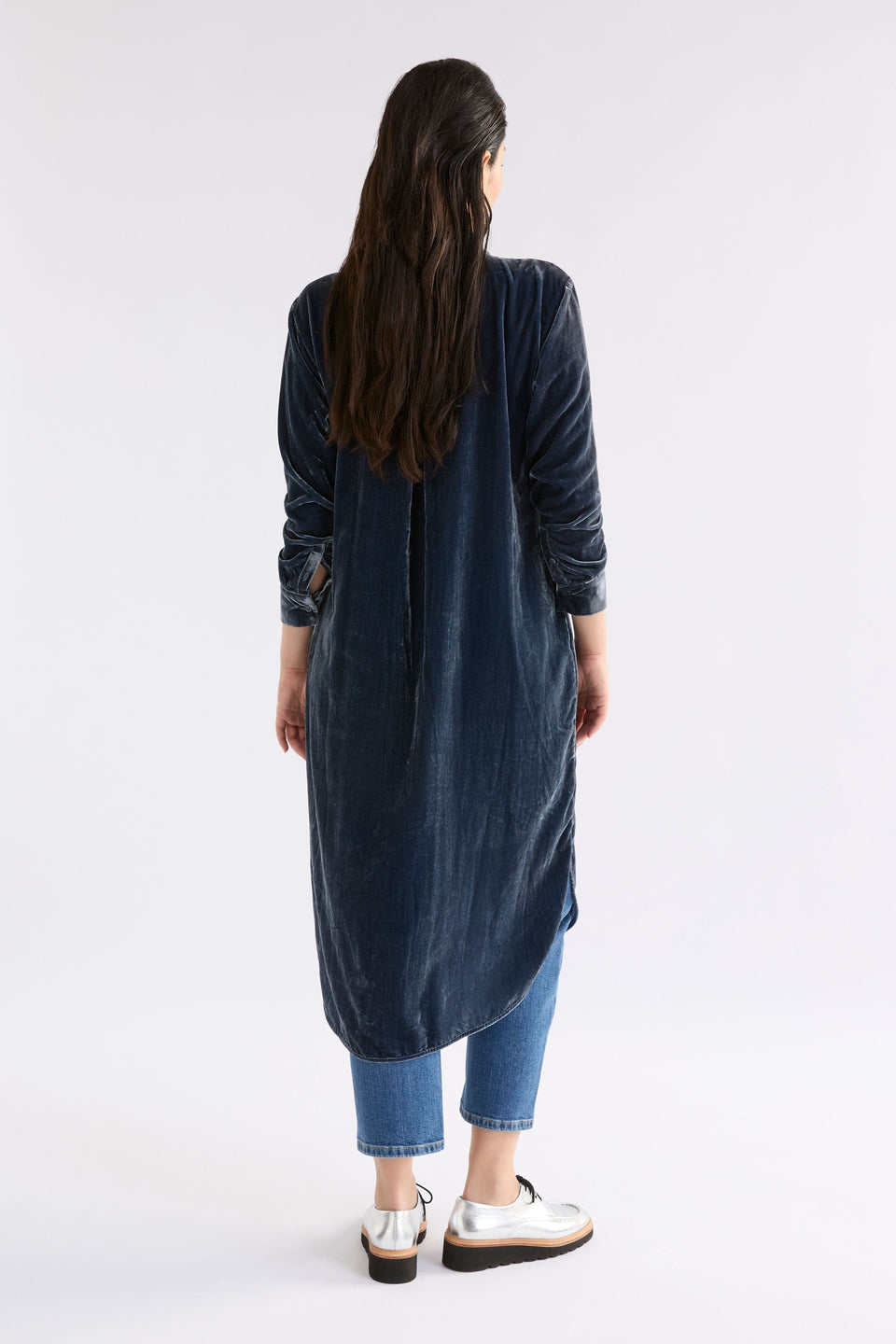 Suuri Velvet Scooped Hem Midi Shirt Dress Model Back | BLUE STEEL