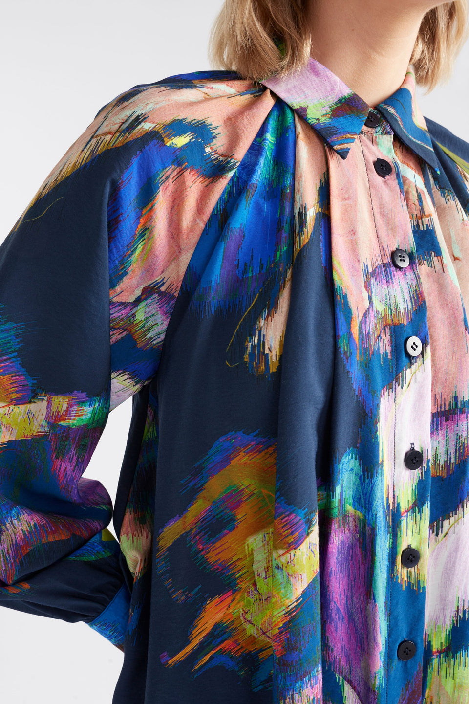 Moda Dress on Model Close Up Detail | VAARA PRINT