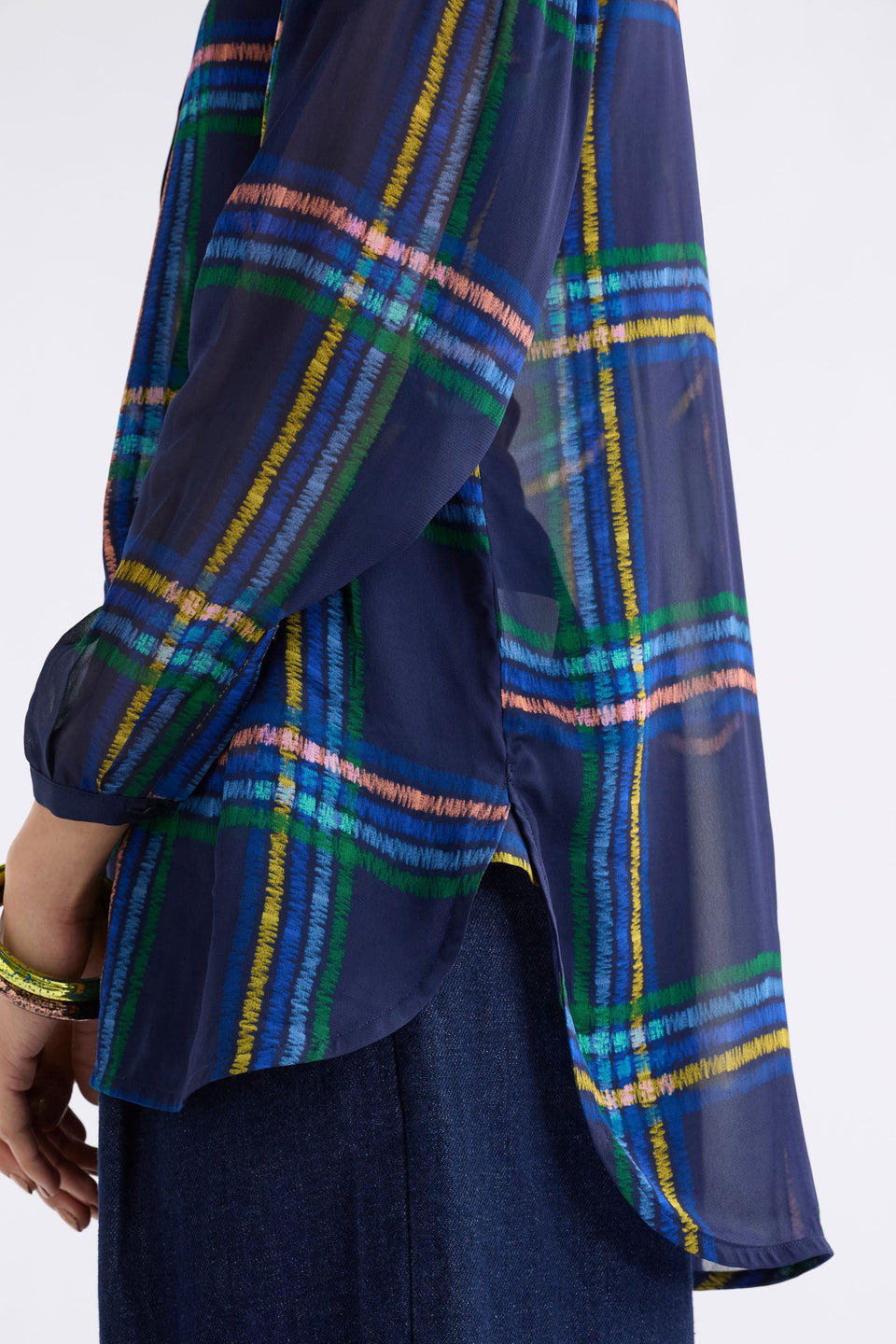 Eir Sheer Shirt on Model Side Sleeve | ELBA CHECK