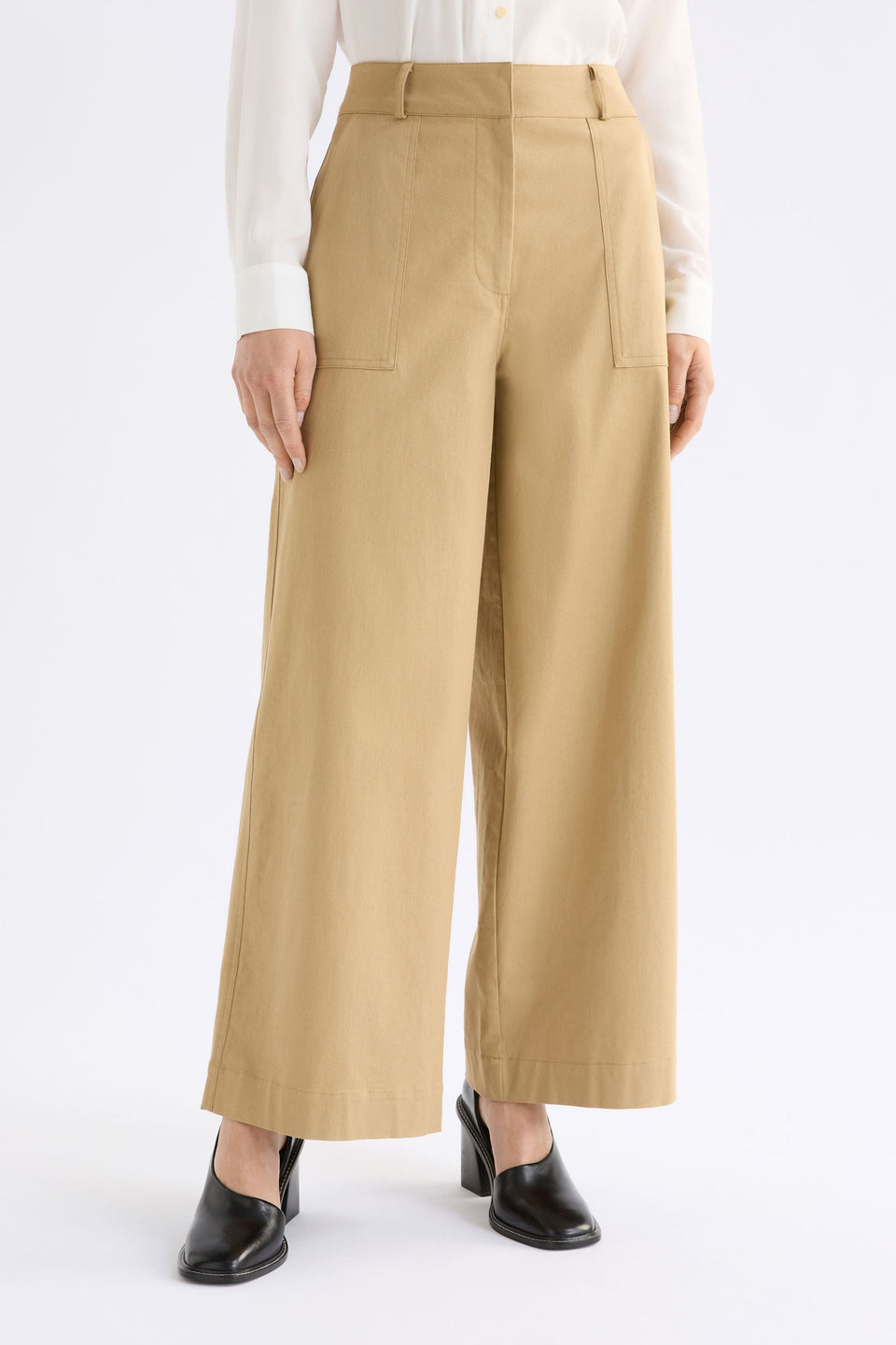 Kudel Pant on Model close up detail | ALMOND