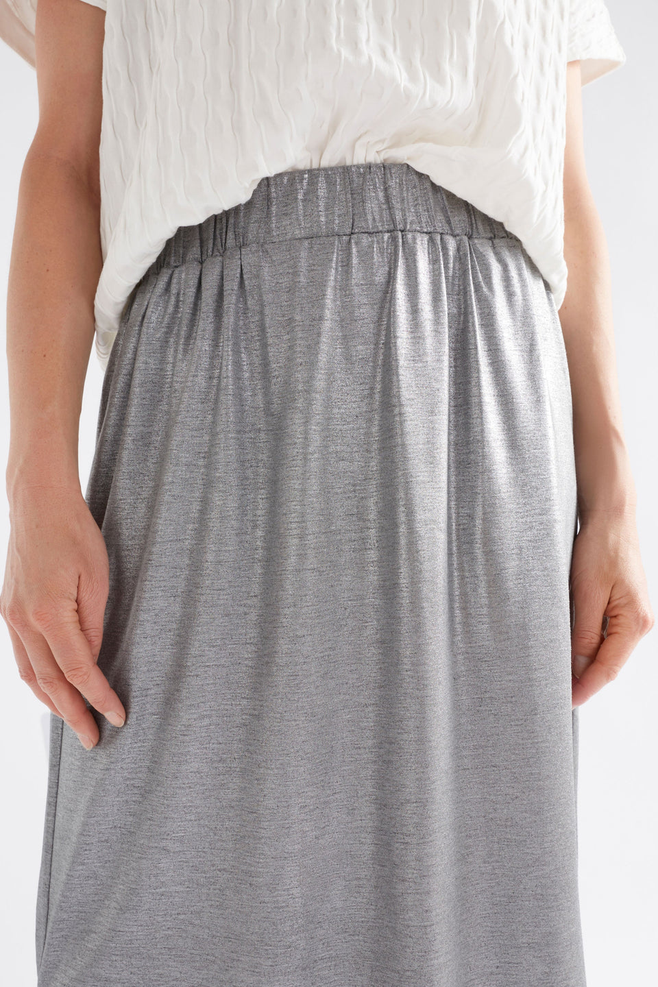 Maail Elastic Waist Metallic Silver Jersey Midi Skirt Model Front crop | SILVER