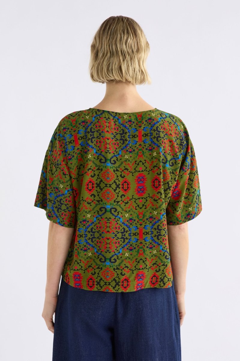 Dela Geometric Round Neck Tee Top Olive Print Model Back | RENDA PRINT