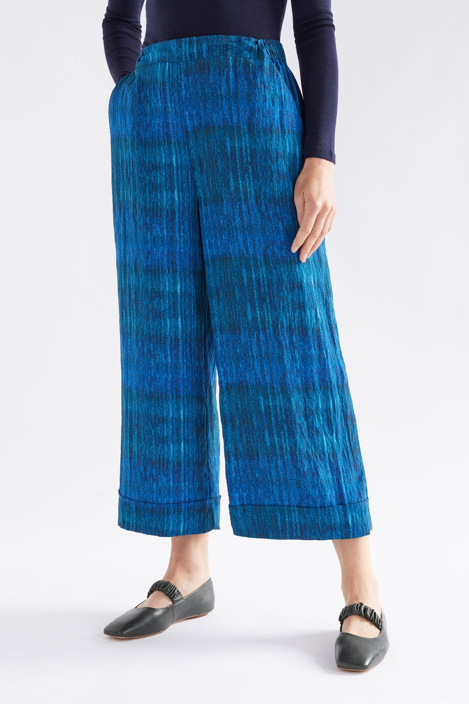 Vaalli Pant on Model Full Length | MIKKO PRINT