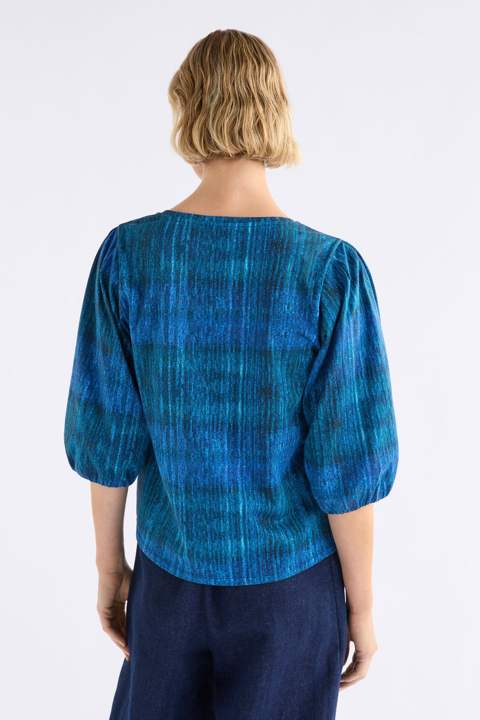 Maer Tee on Model back | MIKKO PRINT