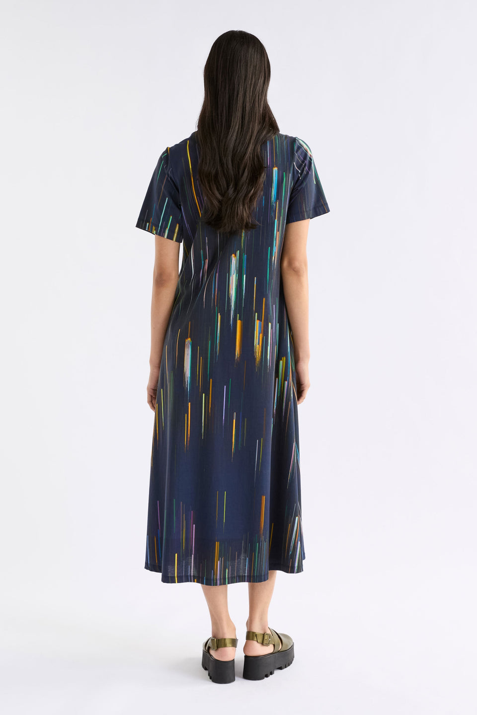 Mekko Short Sleeve Midi Navy Print T-Shirt Dress Model Back | ALINEA PRINT