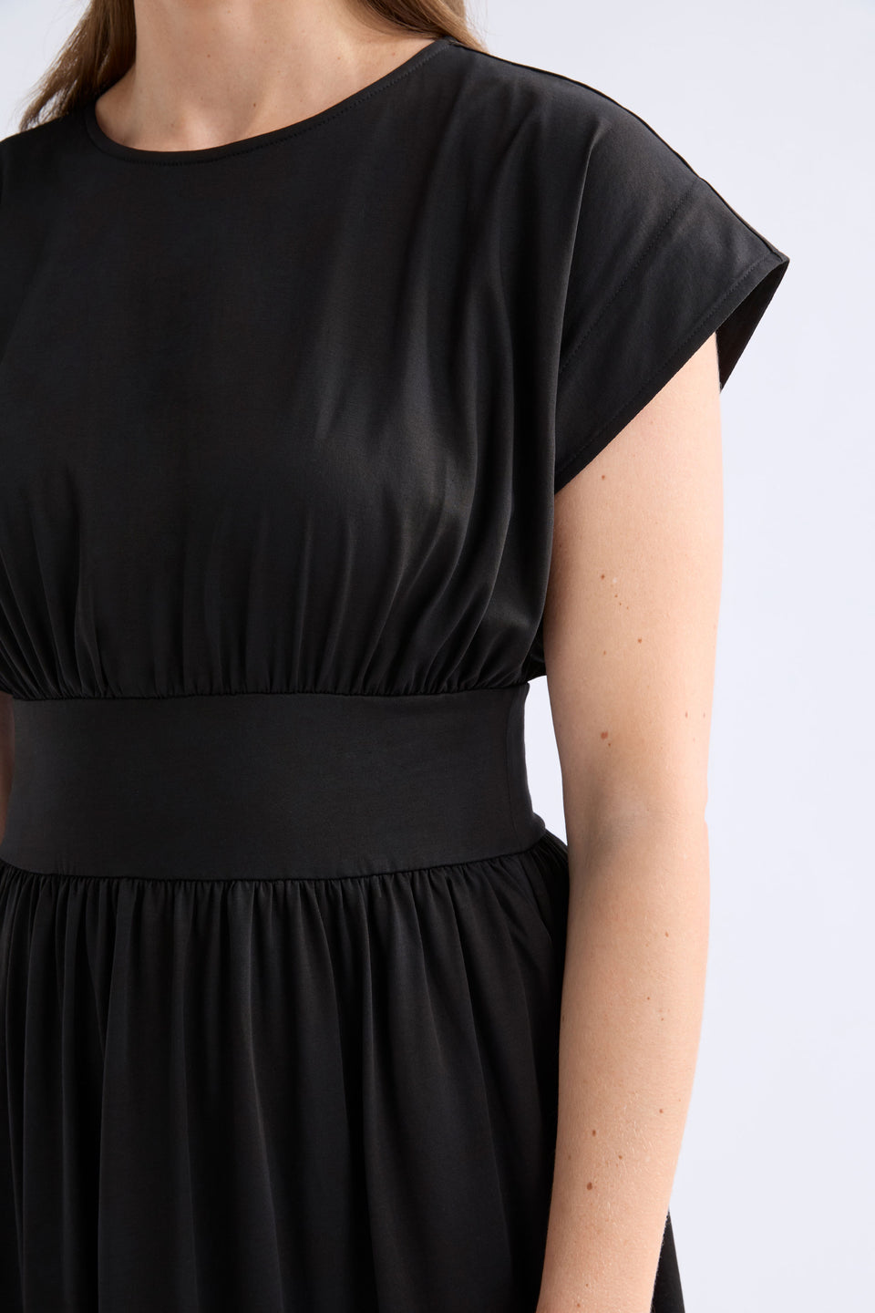 Alda Midi Waisted Jersey Dress ELK | BLACK
