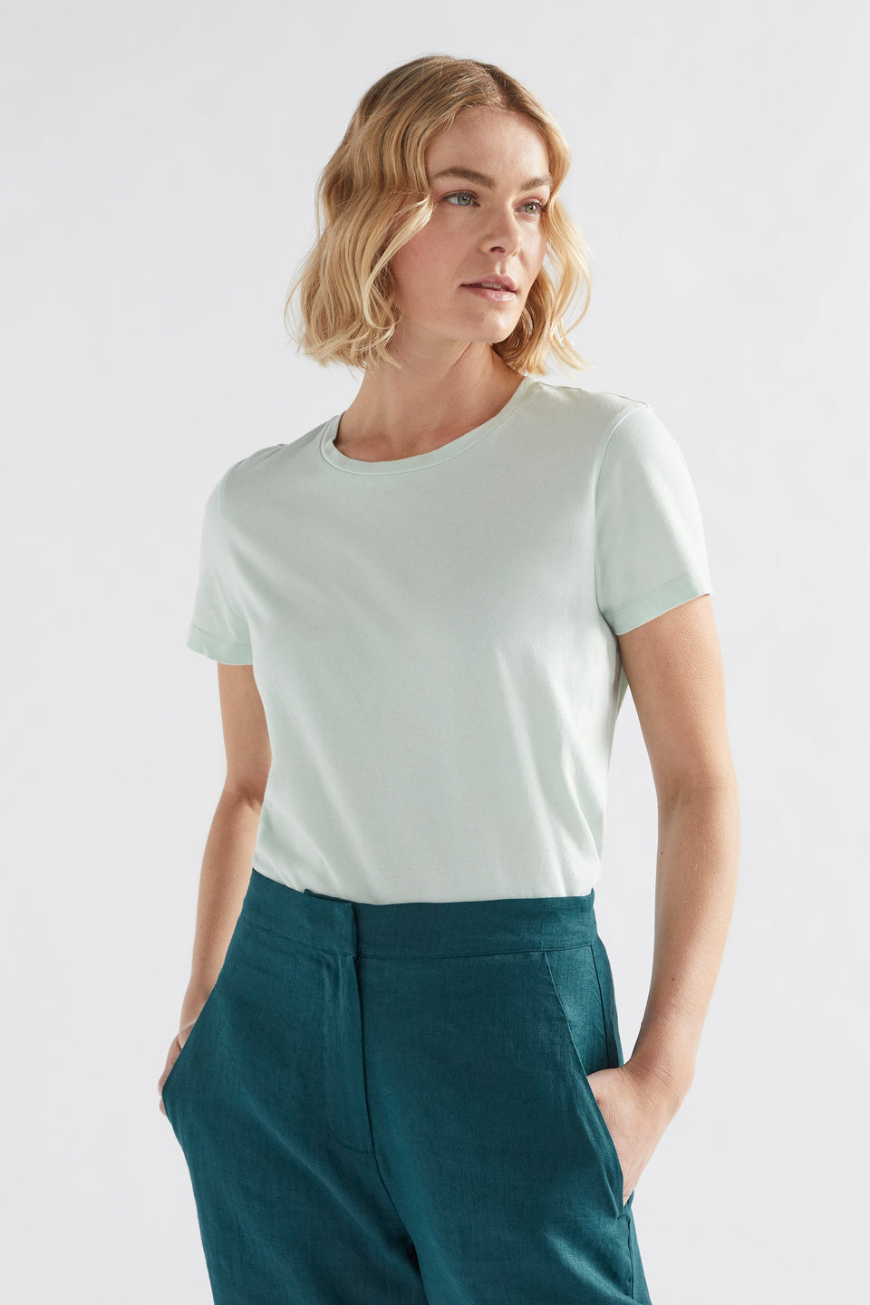 Henning Organic Cotton Tee Model Front | MINT