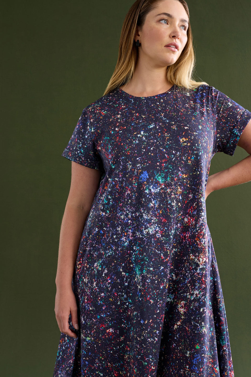 Haki Long Organic Cotton Jersey Print Tshirt Dress Model Chanel Crop | TOLA PRINT