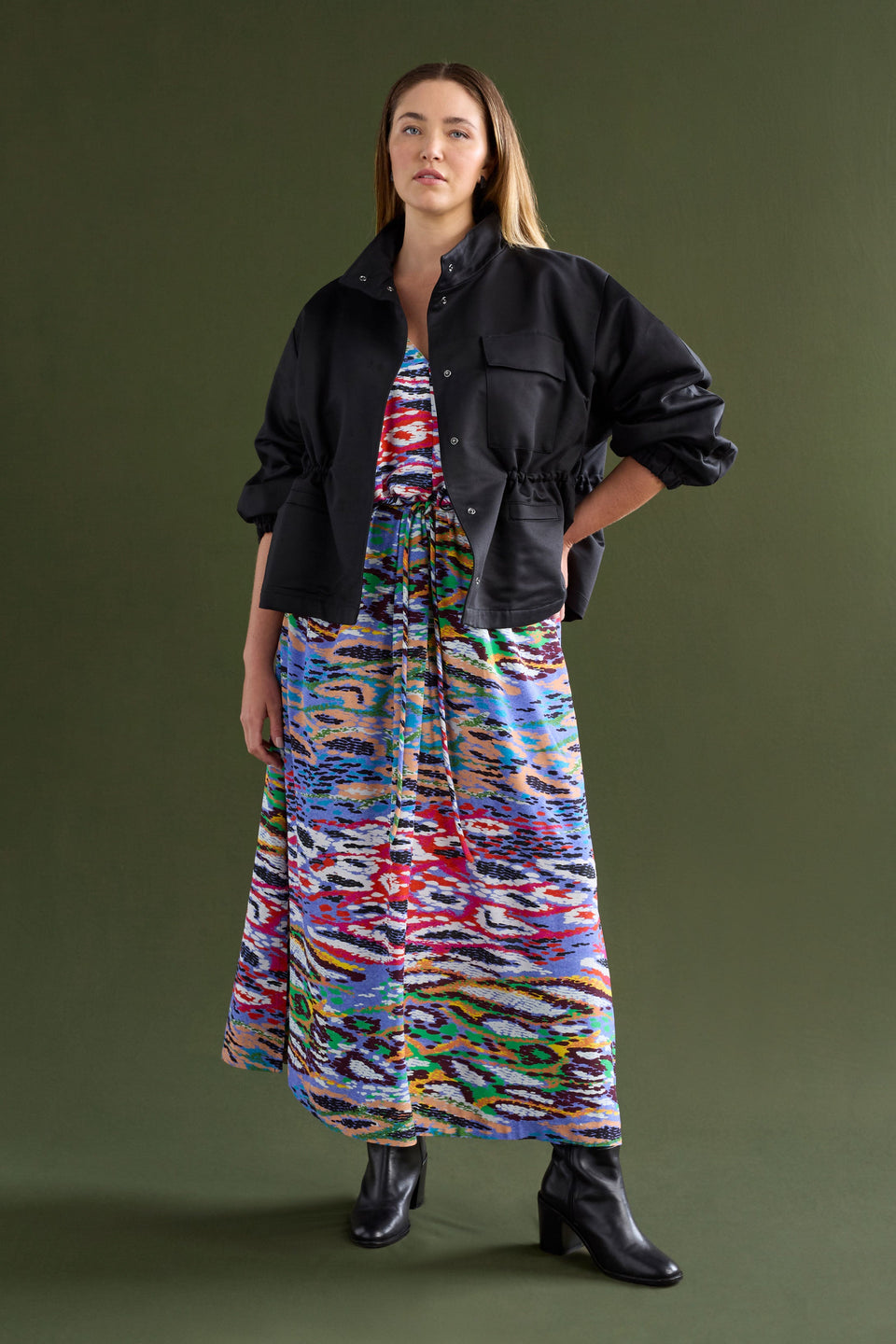 Essen Colourful Snake Print V-Neck Short Sleeve Midi Dress Model Chanel Front with Jacket | SERP PRINT