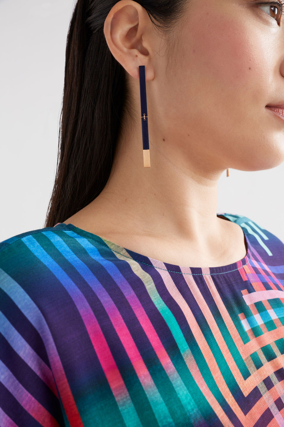 Umi Lightweight Coloured Long Strip Drop Earring Model Crop | BRIGHT NAVY