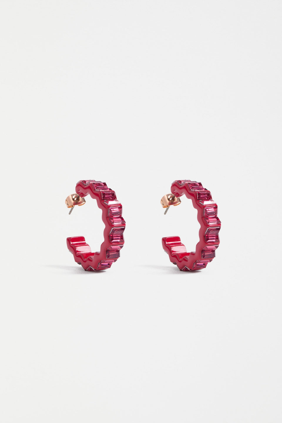 Jolle Mid Sized Zig Zag Coloured Enamel and Pattern Hoop Earring | BLUSH PINK