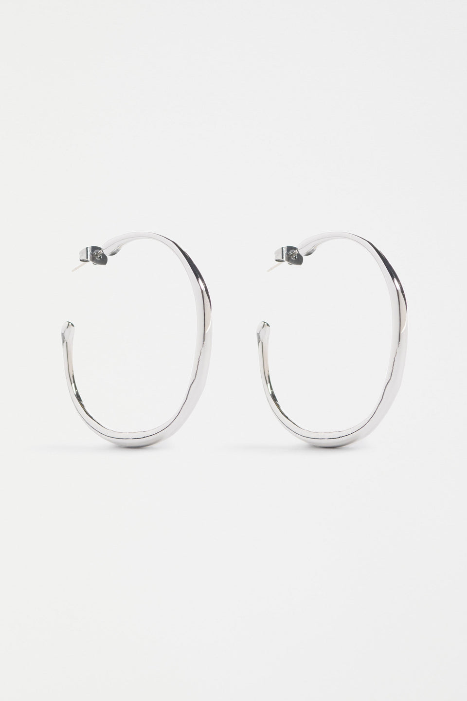 Niska Large Organic Shaped Hoop Earring | SILVER