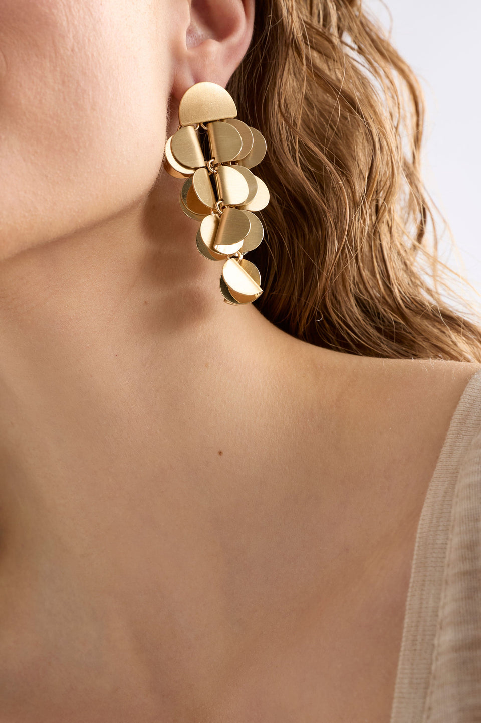 Ozett Drop Earring Earrings - ELK | GUNMETAL