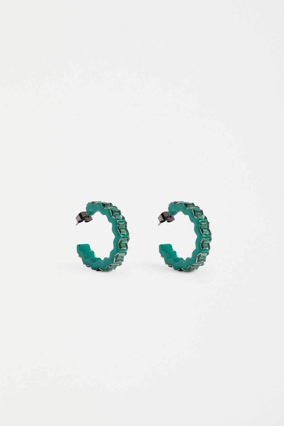 Jolle Mid Sized Zig Zag Coloured Enamel & Glass Stone Hoop Earring | TEAL