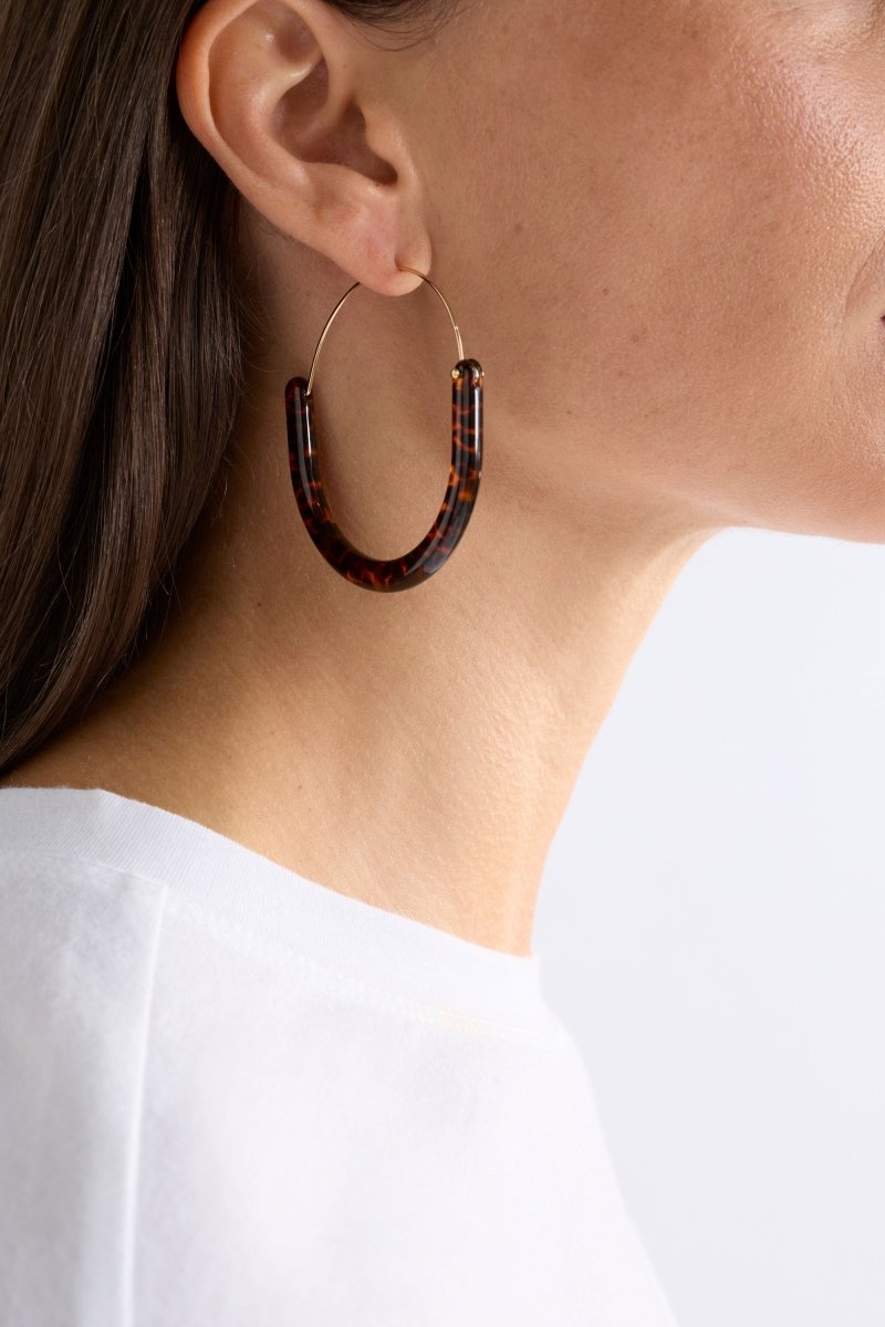 Aki Hoop Earring Earrings - ELK | TORTOISESHELL SPECKLE