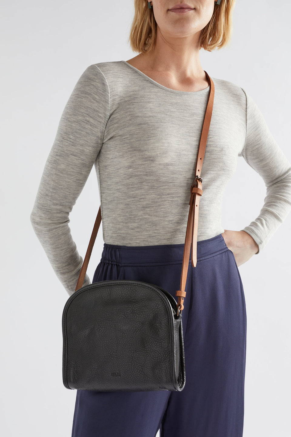 Kurva Half Moon Zip Up Leather Messenger Bag Model Front | Black