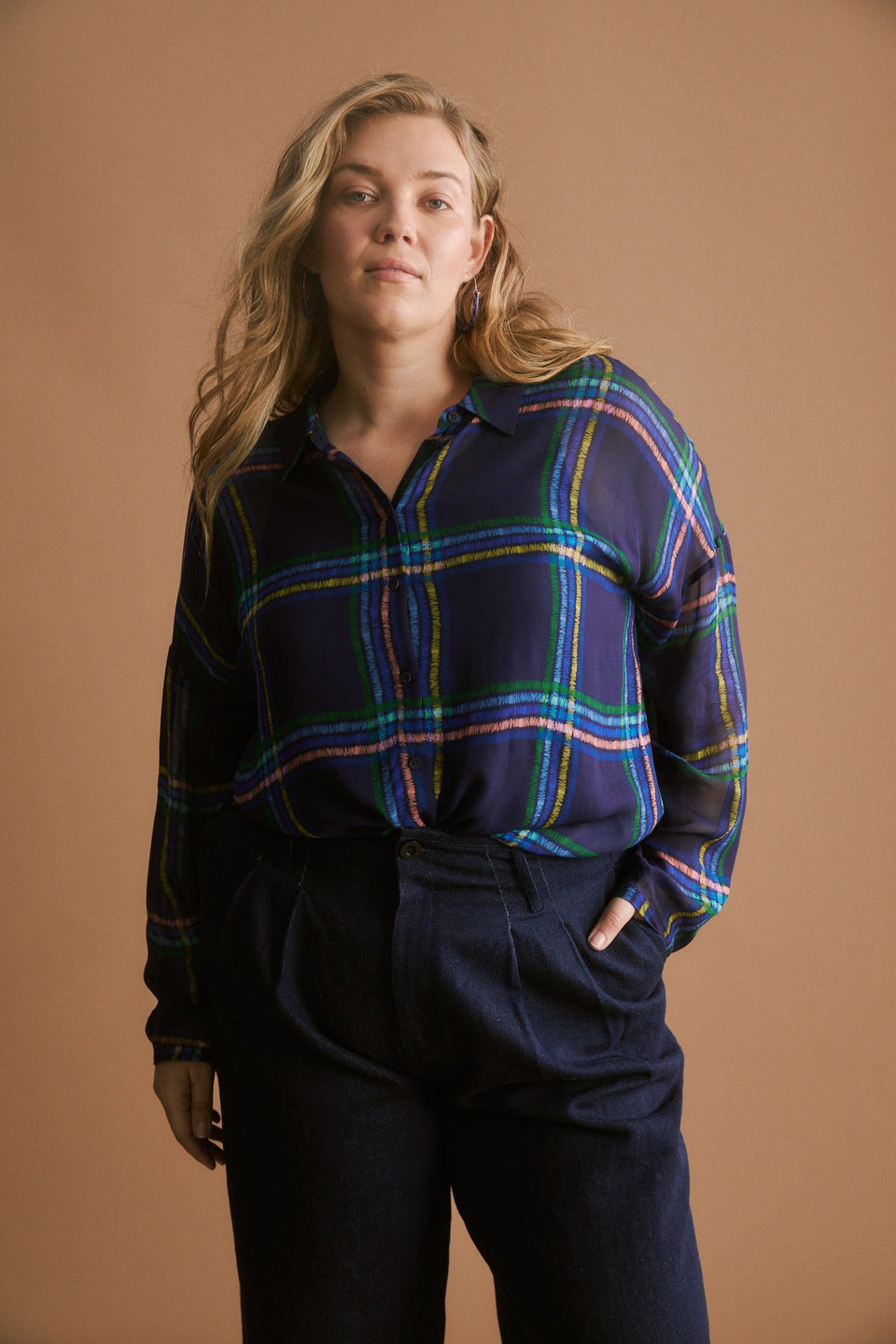 Eir Sheer Shirt on Curve Model campaign | ELBA CHECK