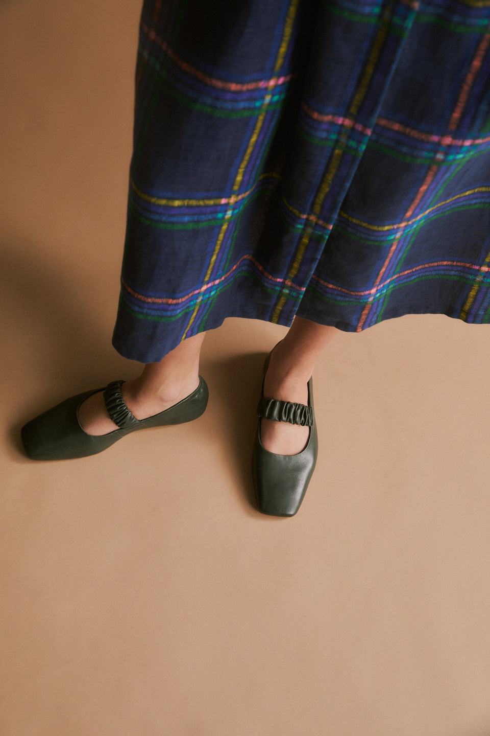 Kuren Ballet Flat Shoe on model styled with denim campaign | DARK JASPER