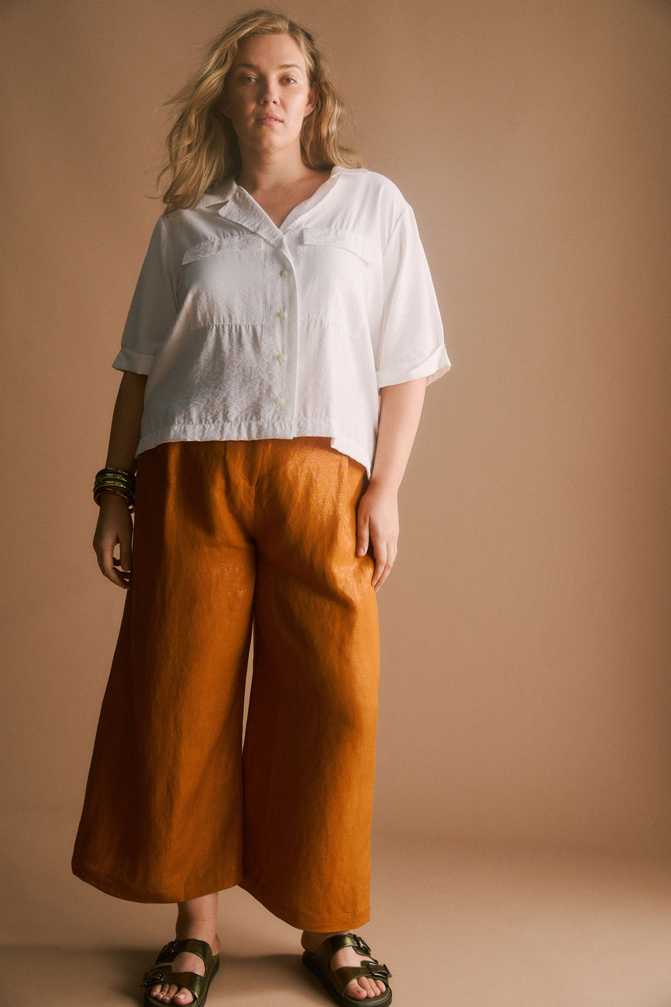 Jopa Copper Metallic High Waisted Wide Leg Linen Pant Curve Model Campaign front | COPPER