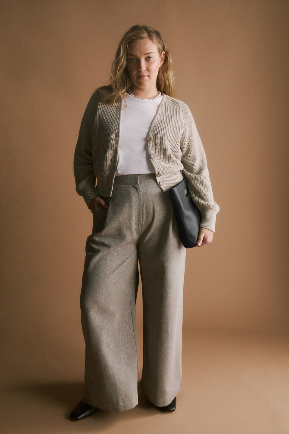 Saari Cardigan on Curve Campaign Model Full Length styled with Citte Pant | ECRU